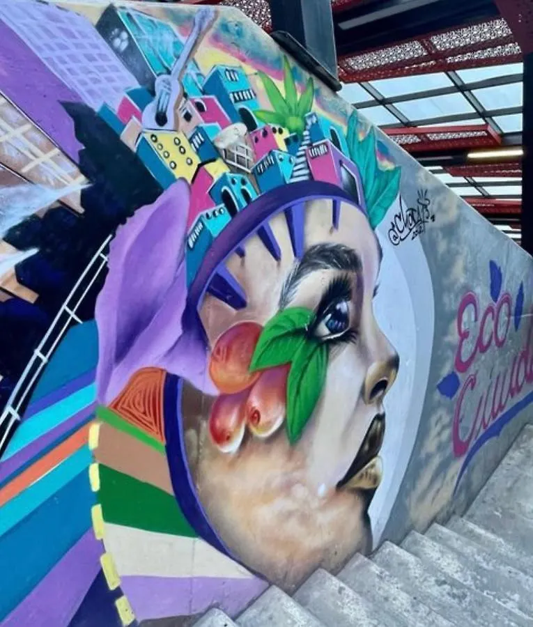 ApartaTour-comuna trece Medellín Apartamento