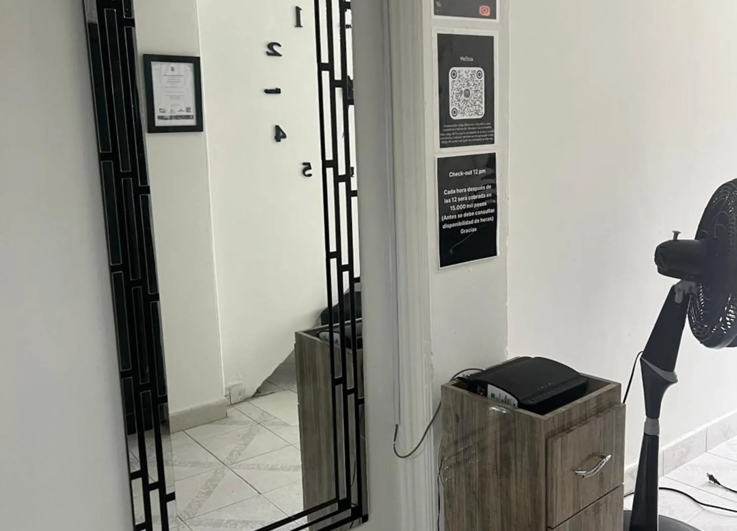 Apartatour-Comuna Trece Medellín