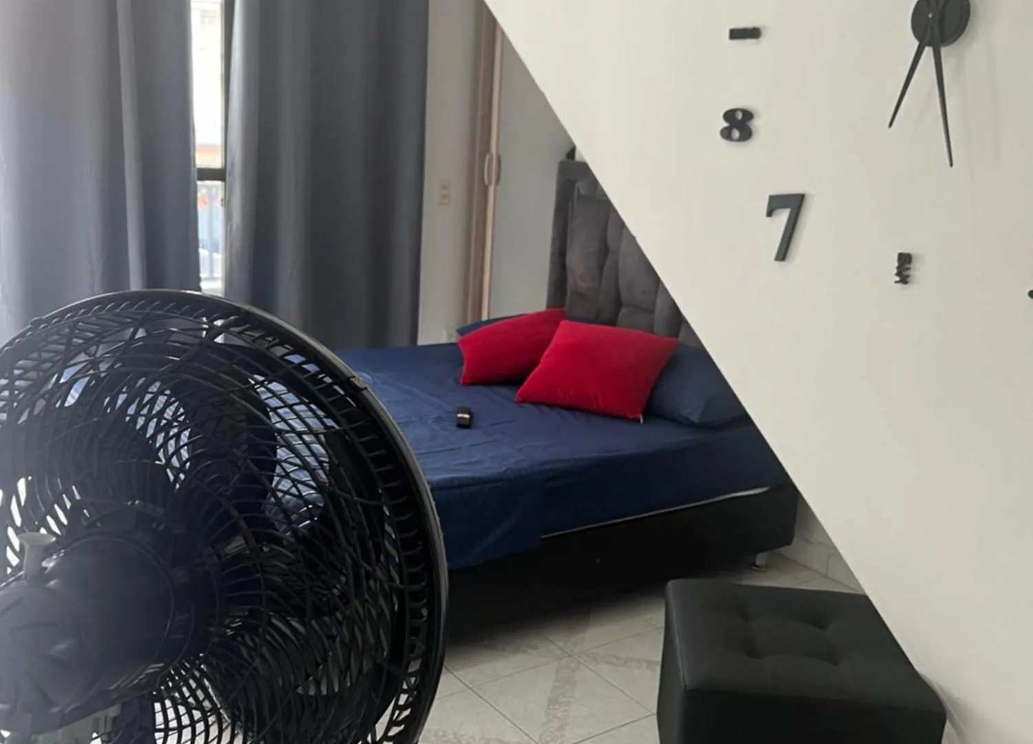 Apartatour-Comuna Trece Medellín Appartement